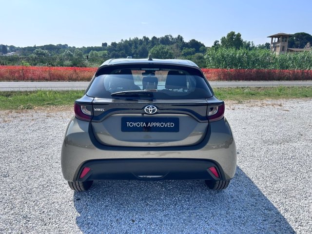 TOYOTA Yaris 1.0 5 porte Active