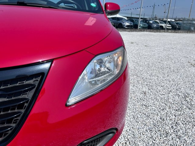 LANCIA Ypsilon 1.2 8v elefantino ecochic gpl 69cv my14