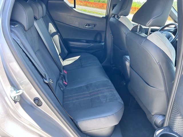 TOYOTA C-hr 2.0h gr sport e-cvt