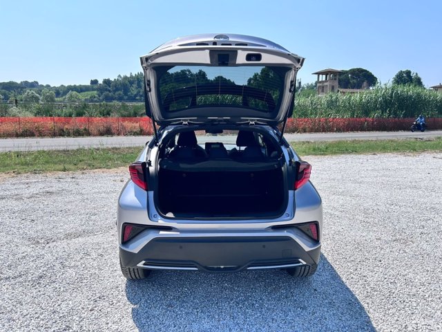 TOYOTA C-hr 2.0h gr sport e-cvt
