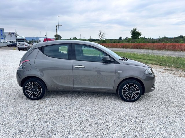 LANCIA Ypsilon 1.0 firefly hybrid gold s&s 70cv