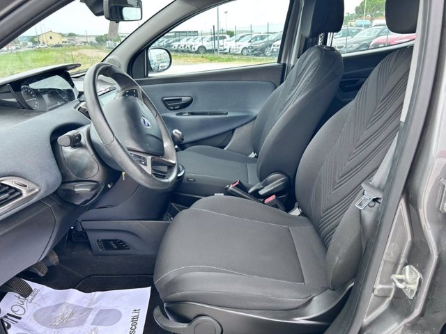 LANCIA Ypsilon 1.0 firefly hybrid gold s&s 70cv
