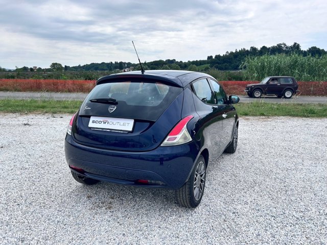 LANCIA Ypsilon 1.2 69 CV 5 porte Gold