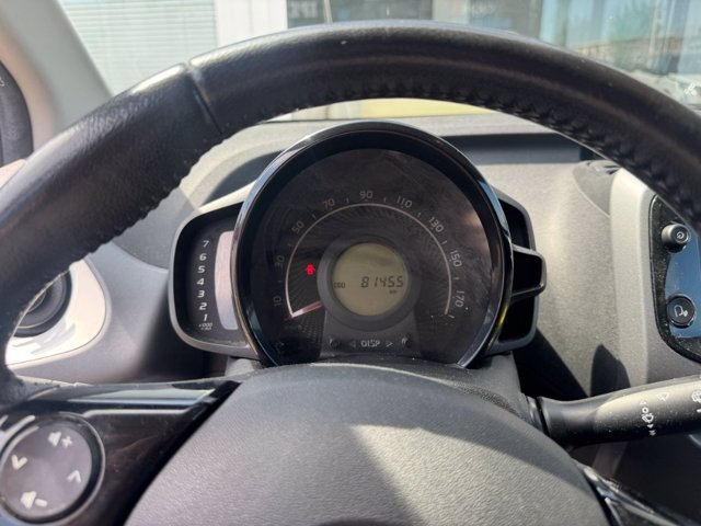 TOYOTA Aygo Connect 1.0 VVT-i 72 CV 5 porte x-play