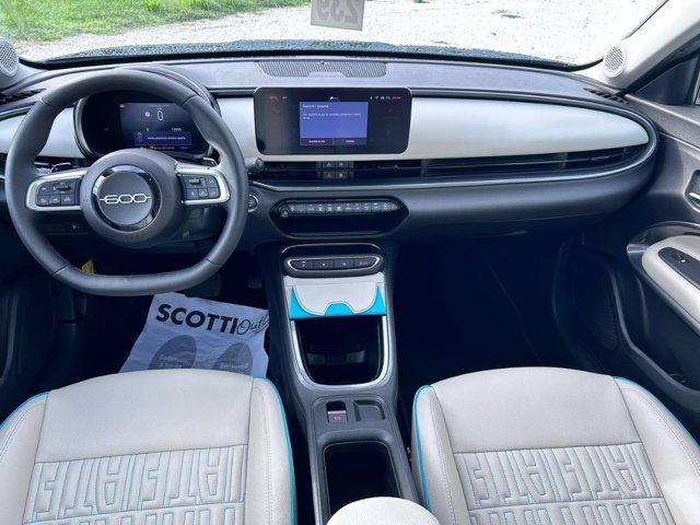 FIAT 600 Hybrid MHEV La Prima