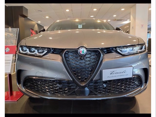 ALFA ROMEO Tonale 1.3 280CV PHEV AT6 Veloce