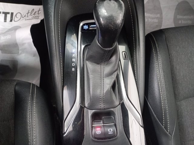 TOYOTA Corolla 1.8h style cvt
