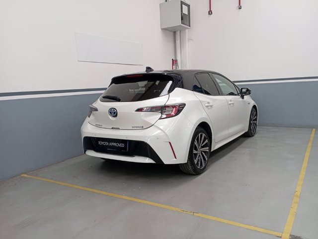 TOYOTA Corolla 1.8h style cvt