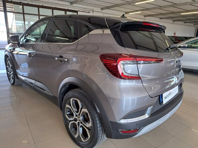 RENAULT Captur Hybrid E-Tech 145 CV Business