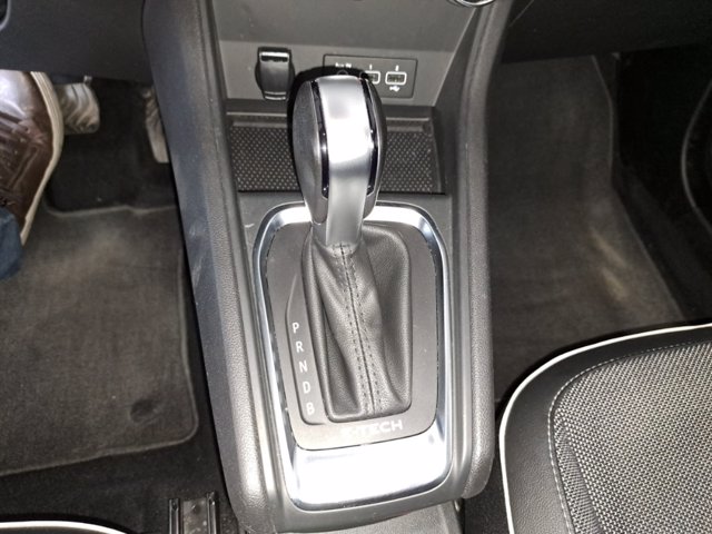 RENAULT Captur Hybrid E-Tech 145 CV Business
