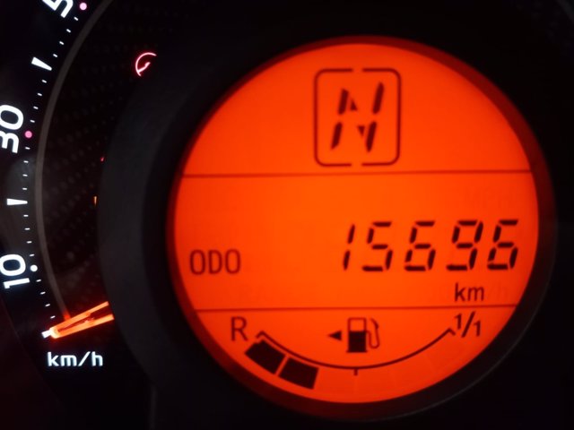 TOYOTA Aygo 5p 1.0 x-play m-mt 72cv