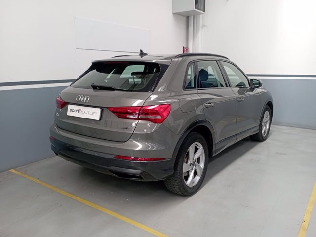 AUDI Q3 35 2.0 tdi business quattro s-tronic