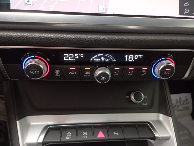 AUDI Q3 35 2.0 tdi business quattro s-tronic