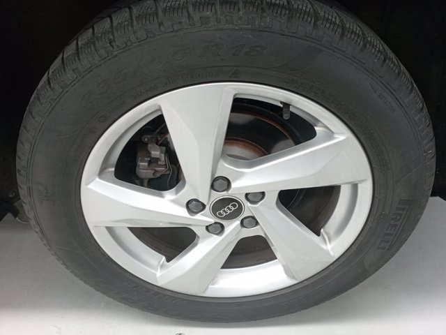 AUDI Q3 35 2.0 tdi business quattro s-tronic