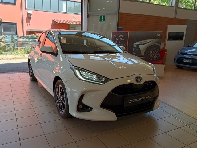 TOYOTA Yaris 1.5 Hybrid 5 porte Trend