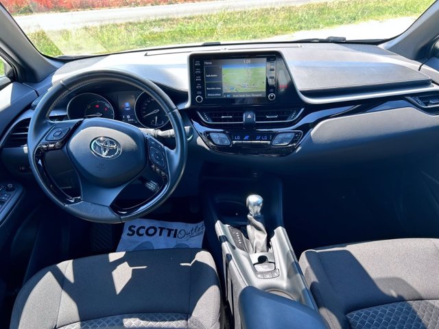 TOYOTA C-hr 1.8h business e-cvt