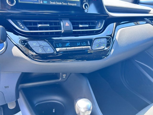 TOYOTA C-hr 1.8h business e-cvt