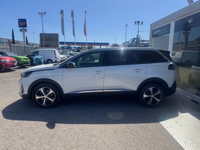 PEUGEOT 5008 BlueHDi 130 S&S EAT8 Allure