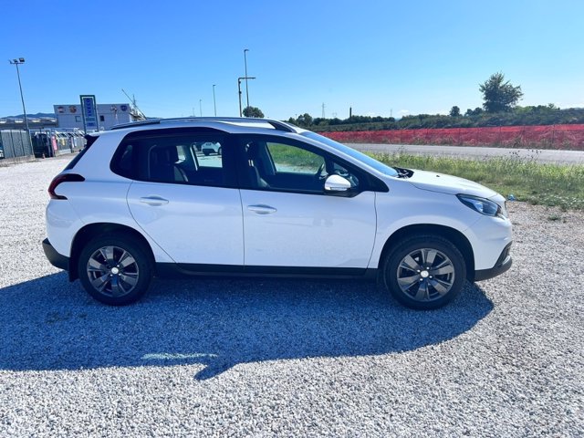 PEUGEOT 2008 1.2 puretech allure s&s 82cv my18