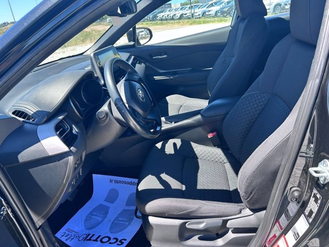 TOYOTA C-hr 1.8h active e-cvt