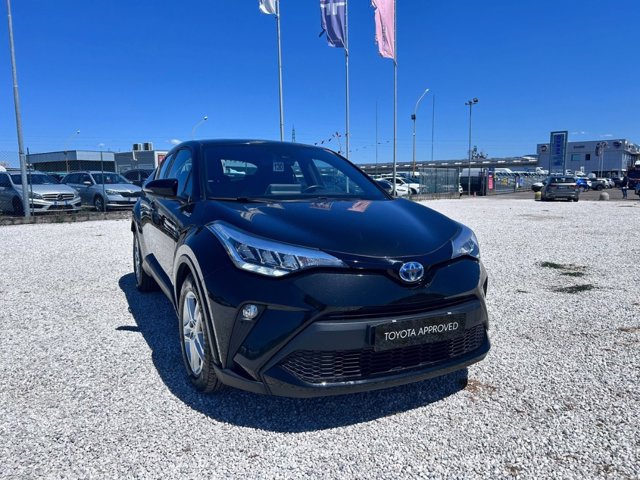 TOYOTA C-hr 1.8h active e-cvt