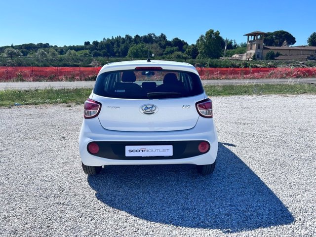 HYUNDAI i10 1.0 MPI Login