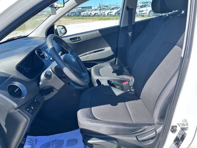 HYUNDAI i10 1.0 MPI Login