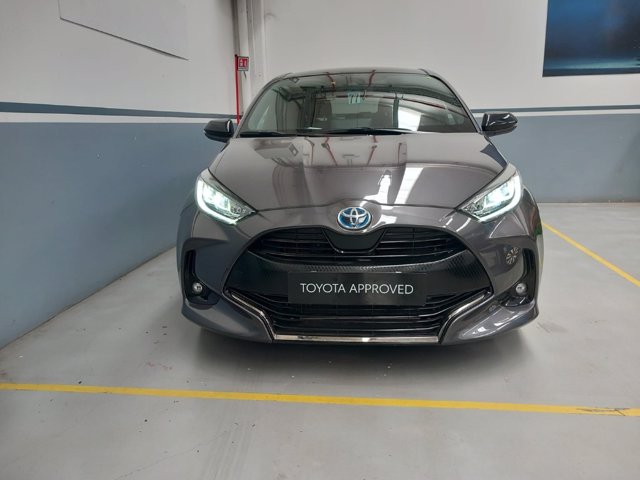 TOYOTA Yaris 1.5 Hybrid 5 porte Lounge
