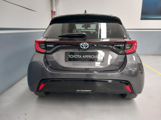 TOYOTA Yaris 1.5 Hybrid 5 porte Lounge