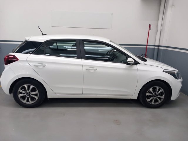 HYUNDAI I20 5p 1.2 mpi advanced 75cv