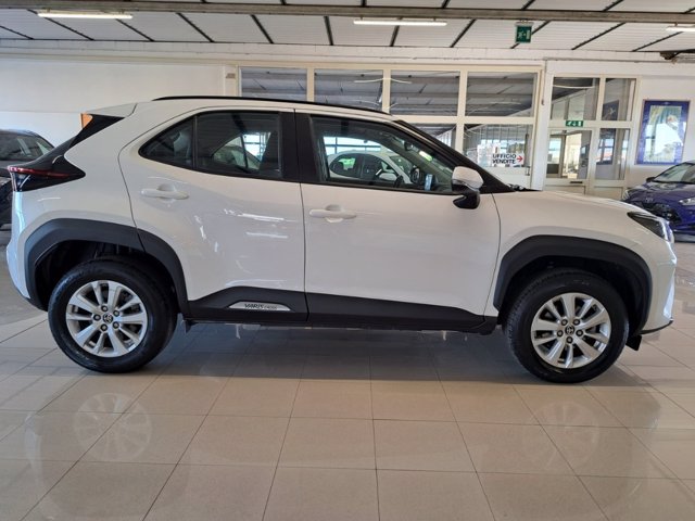 TOYOTA Yaris Cross 1.5 Hybrid 5p. E-CVT Active