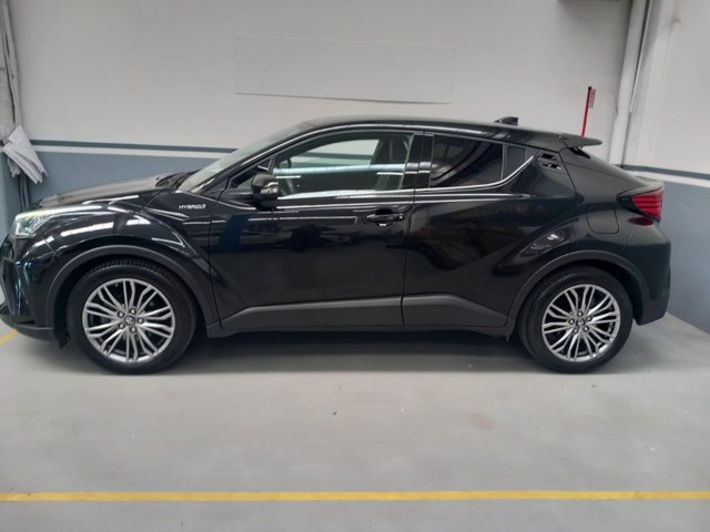 TOYOTA C-hr 1.8h lounge e-cvt