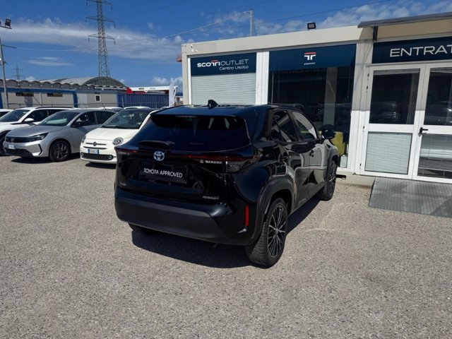 TOYOTA Yaris cross 1.5h lounge fwd 116cv e-cvt