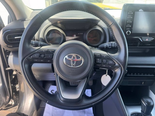 TOYOTA Yaris 1.5h trend