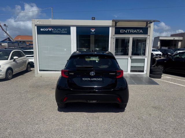 TOYOTA Yaris 1.5h trend