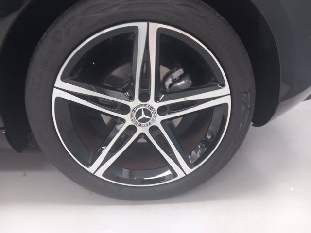 MERCEDES A 180 d sport auto
