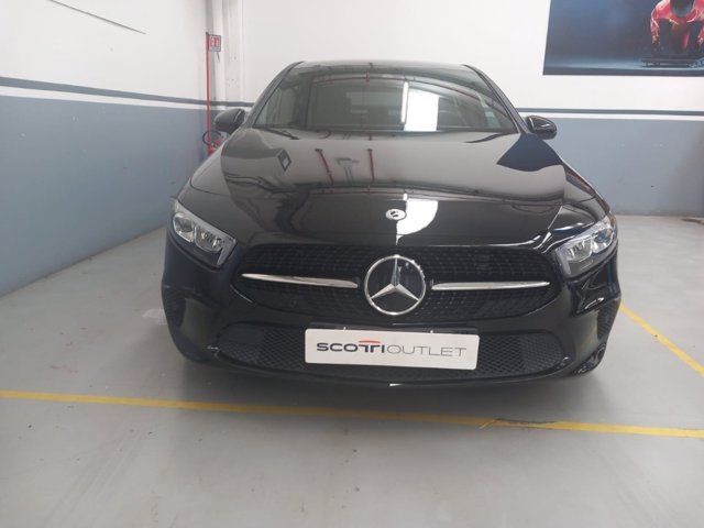 MERCEDES A 180 d sport auto