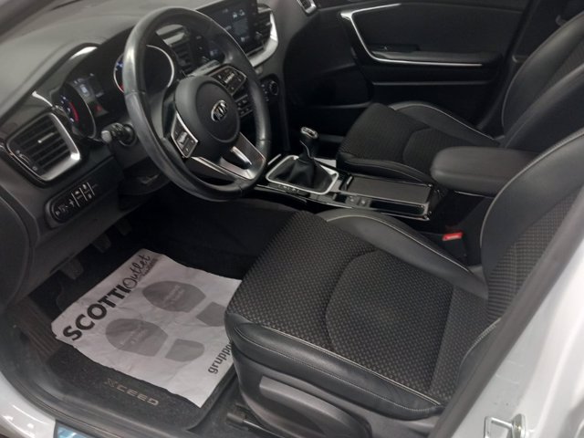 KIA Xceed 1.4 t-gdi style techno pack 140cv