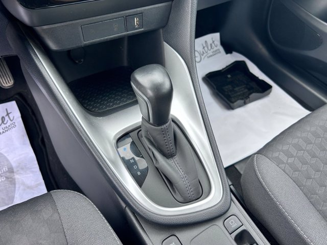 TOYOTA Yaris 1.5h trend