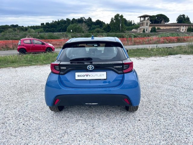 TOYOTA Yaris 1.5h trend