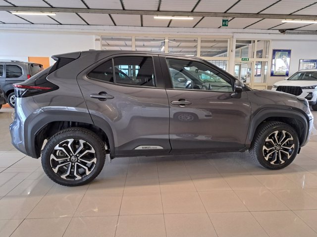 TOYOTA Yaris cross 1.5h trend awd-i 116cv e-cvt