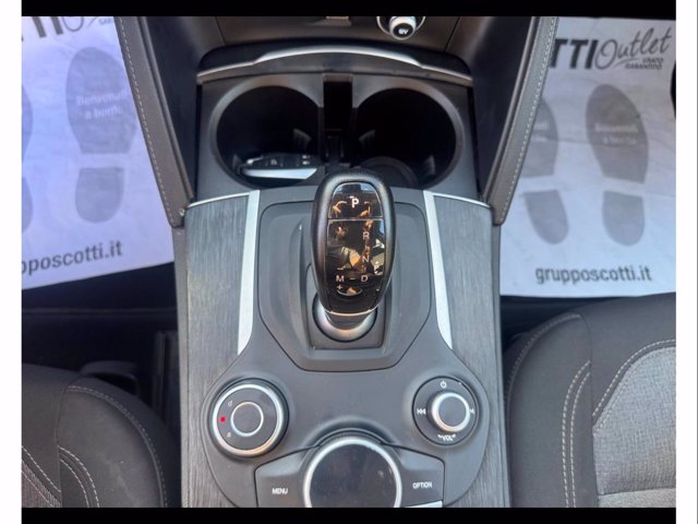 ALFA ROMEO Stelvio Diesel 2.2 t Sport Tech rwd 160cv auto
