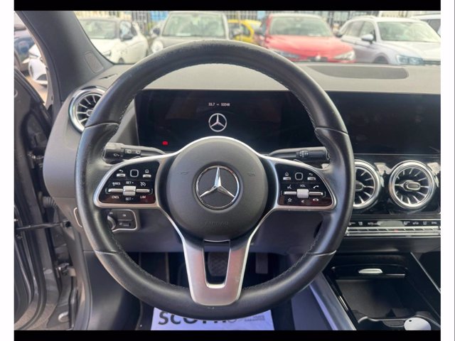 MERCEDES Gla 200 d sport plus auto
