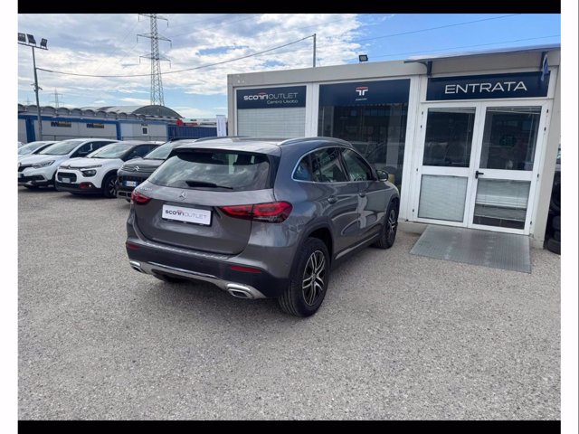 MERCEDES Gla 200 d sport plus auto