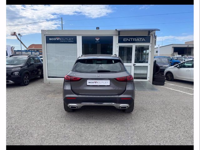MERCEDES Gla 200 d sport plus auto