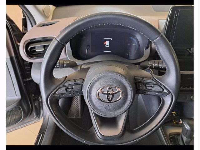 TOYOTA Yaris cross 1.5h lounge fwd 116cv e-cvt