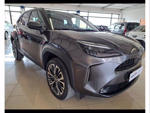 TOYOTA Yaris cross 1.5h lounge fwd 116cv e-cvt