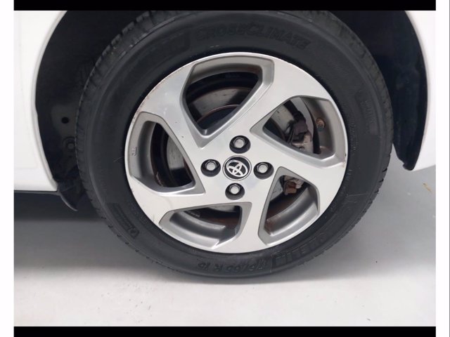 TOYOTA Yaris 5p 1.5h active
