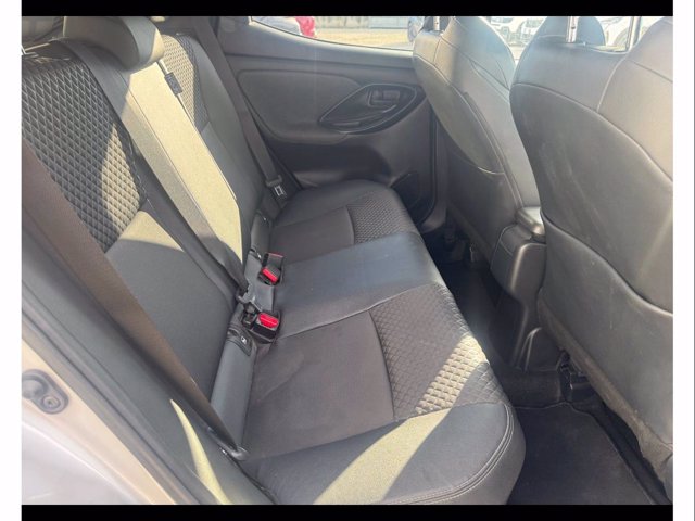 TOYOTA Yaris 1.5h lounge