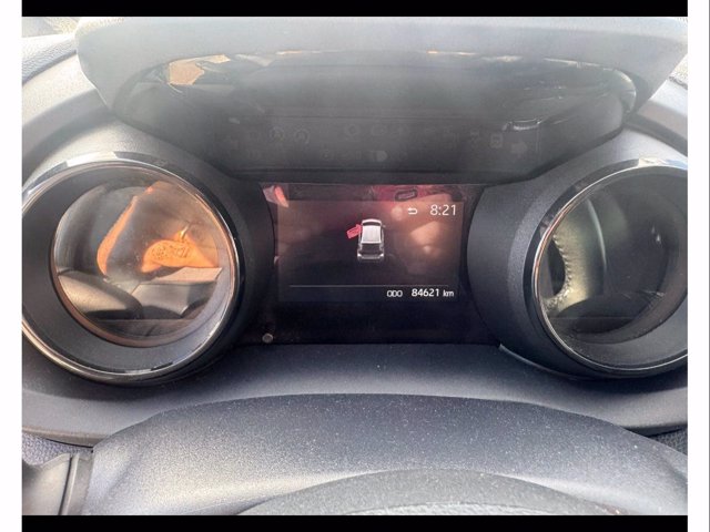 TOYOTA Yaris 1.5h lounge